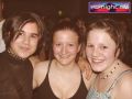 N#:128092 - Zick� (mitte) mit Freundinnen